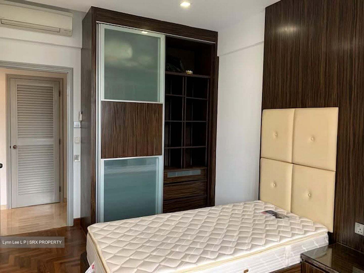 Park East (D15), Condominium #578320781